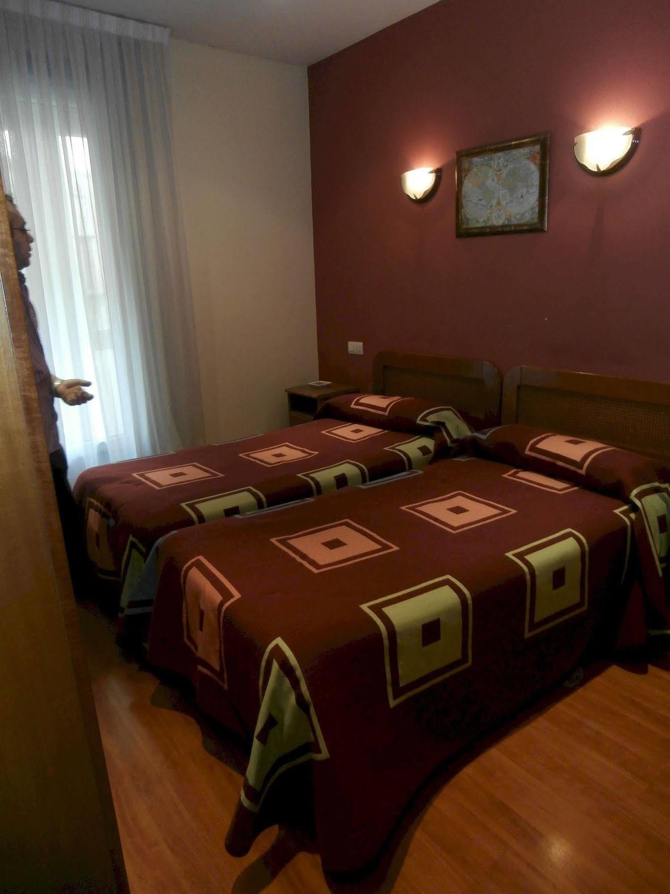 Arenal Suites Бильбао Экстерьер фото